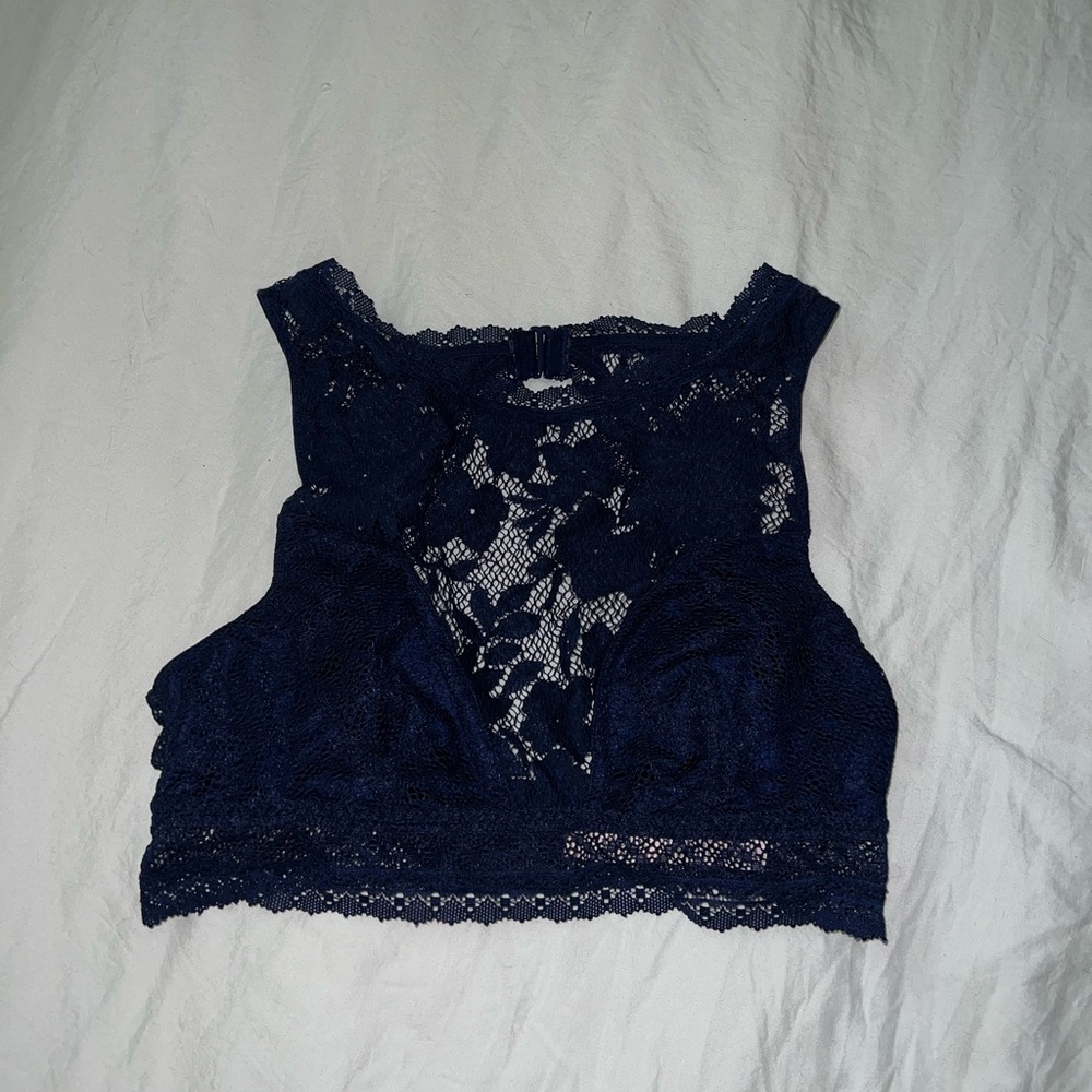 2 Bralettes - image 4